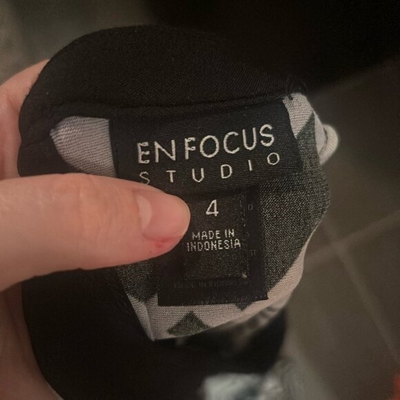 En Focus Studio Black and White Chevron Women’s Stretchy Maxi Dress - Picture 2 of 6